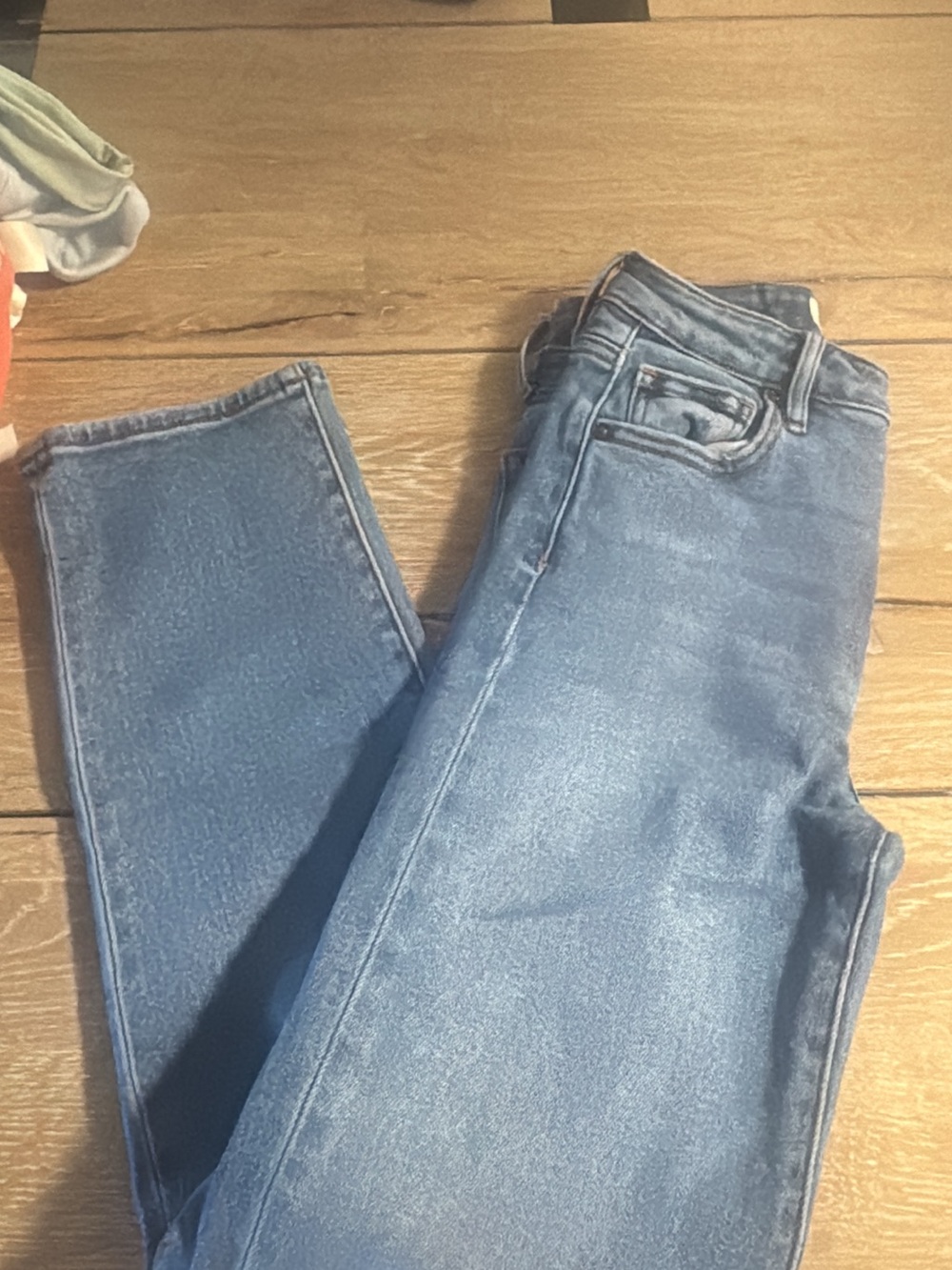 Women's Light Blue Stretch Ankle Jeans